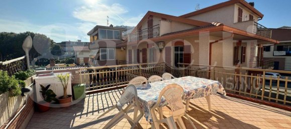 3 bedrooms Apartment in Alba Adriatica, Italy No. 339312 2