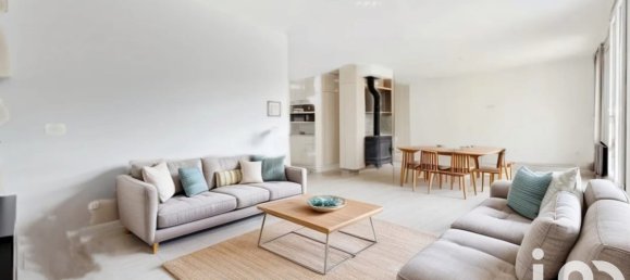 3 bedrooms House in Checy, France No. 49250 10