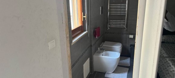 Apartamento T4 em Palermo, Italy N.º 52269 6