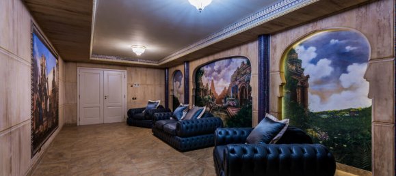 7 bedrooms Villa in Marbella, Spain No. 22215 9