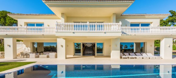7 bedrooms Villa in Marbella, Spain No. 22215 12