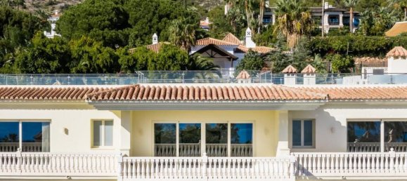 7 bedrooms Villa in Marbella, Spain No. 22215 23