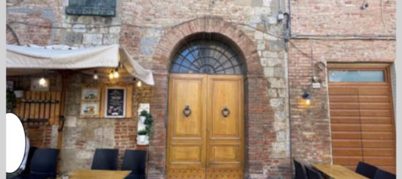 4 غرف نوم شقة في Siena, Italy رقم 327275 33