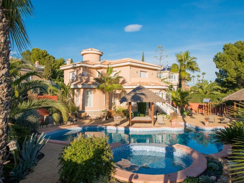 4 غرف نوم فيلا في Ciudad Quesada, Spain رقم 183566