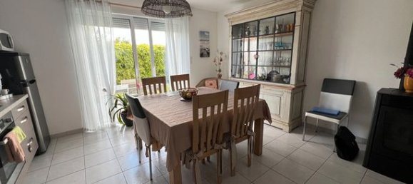 Casa de 2 dormitorios en Saint-Vincent-sur-Jard, France No. 310503 9