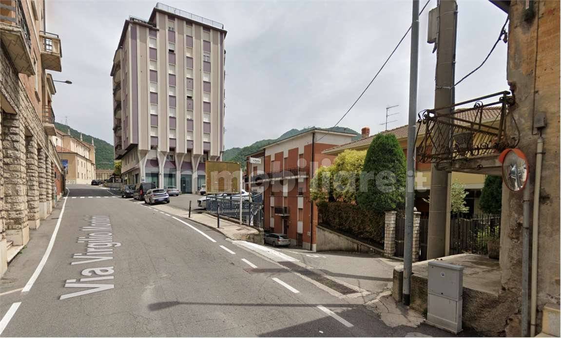 5-salle Bureau à Lumezzane, Italy No. 310921