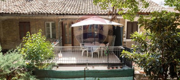 4غرفة شقة في Osimo, Italy رقم 4361 22