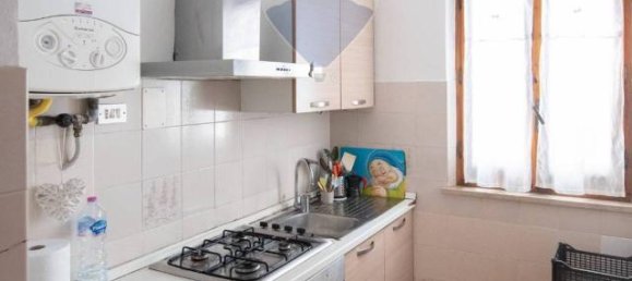 4غرفة شقة في Osimo, Italy رقم 4361 8