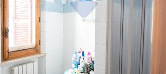 4غرفة شقة في Osimo, Italy رقم 4361 9