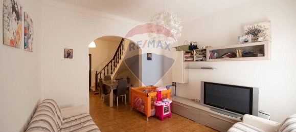 4غرفة شقة في Osimo, Italy رقم 4361 3