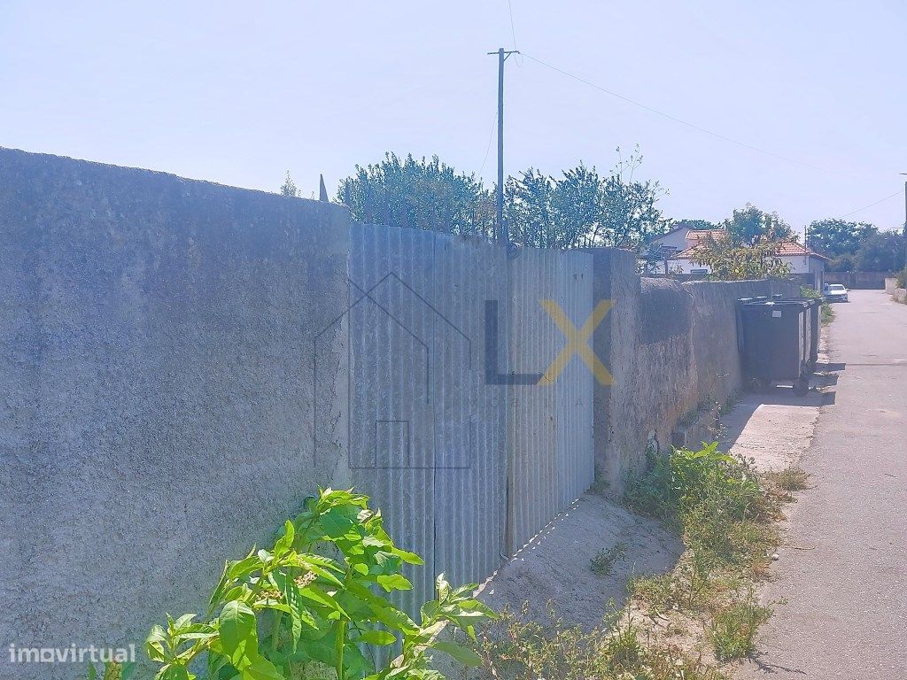 1014m² Land in Cacia, Portugal No. 301137