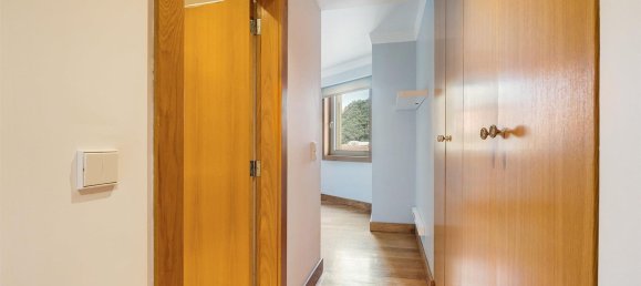 3 bedrooms Apartment in Porto, Portugal No. 97387 21