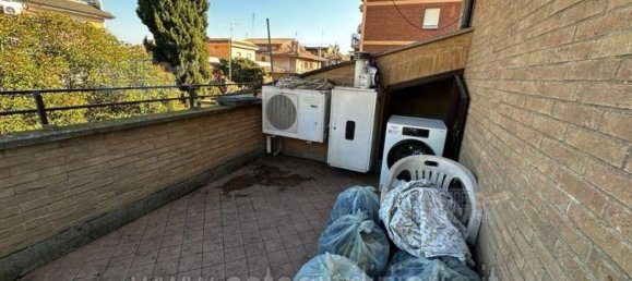 3 rooms Apartment in Rome, Italy No. 189940 12