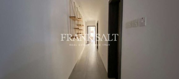 3 chambres Maisonnette à Swatar, Malta No. 10304 6