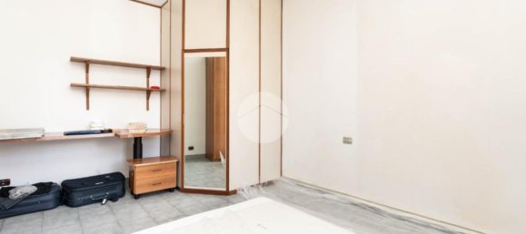 1 bedroom Apartment in Milan, Italy No. 340372 4