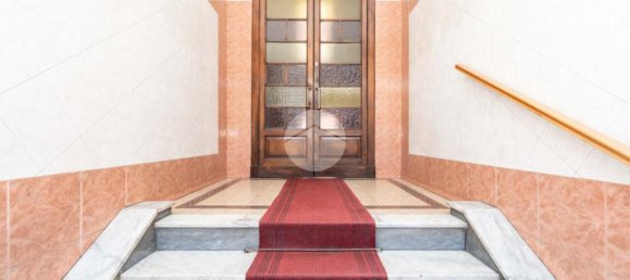 1 bedroom Apartment in Milan, Italy No. 340372 5