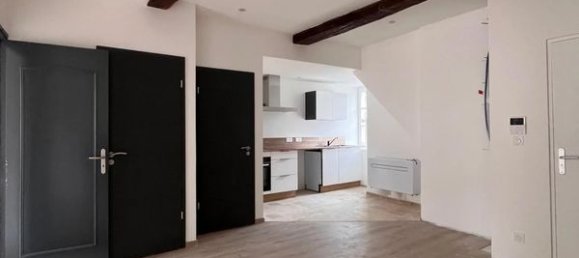 2 rooms Apartment in Beaune, France No. 258698 2