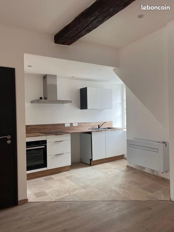 2 rooms Apartment in Beaune, France No. 258698