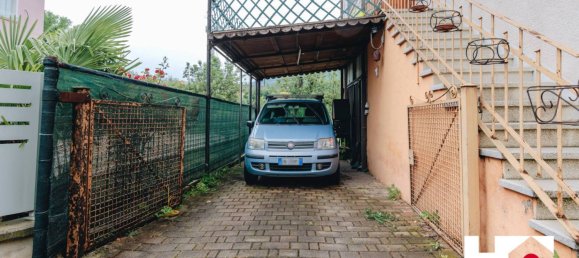 5 bedrooms Villa in Concesio, Italy No. 307844 8