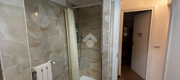 Oficina de 2 habitaciónes en Vimercate, Italy No. 120583 10