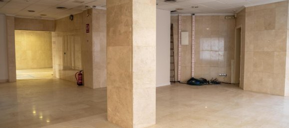330m² Commercial property in Alicante, Spain No. 10867 12