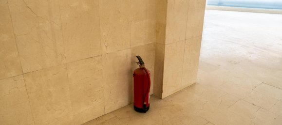 330m² Commercial property in Alicante, Spain No. 10867 14