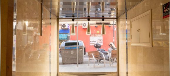 330m² Commercial property in Alicante, Spain No. 10867 6