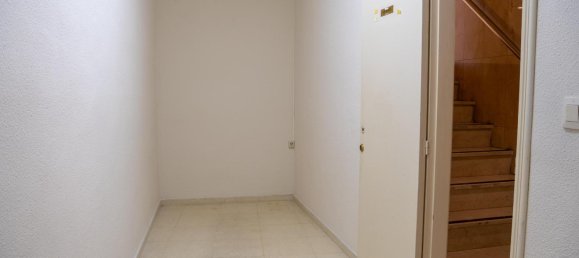 330m² Commercial property in Alicante, Spain No. 10867 19