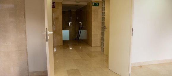 330m² Commercial property in Alicante, Spain No. 10867 27