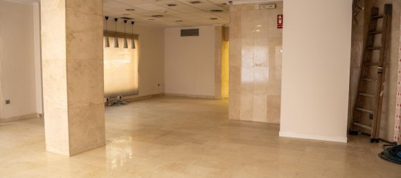 330m² Commercial property in Alicante, Spain No. 10867 9