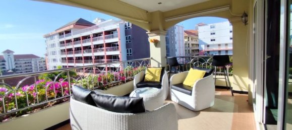 2 bedrooms Condo in Pattaya, Thailand No. 26568 2