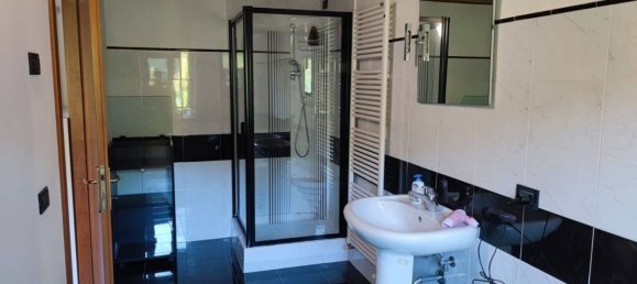 4 bedrooms Villa in Colceresa, Italy No. 251831 16