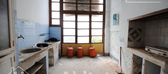 Casa T3 em La Font D'en Carros, Spain N.º 111267 2