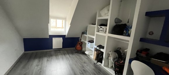 Квартира с 3 спальнями в Саргёмин, Франция № 224946 4