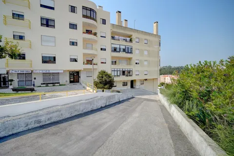 Apartamento de 3 dormitorios en Sintra, Portugal No. 319647