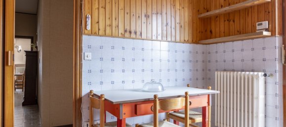 2 Schlafzimmer Wohnung in Ancona, Italy, Nr. 349833 5