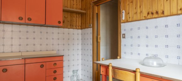 2 Schlafzimmer Wohnung in Ancona, Italy, Nr. 349833 6