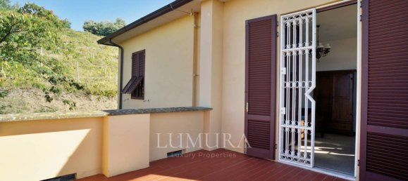 6 bedrooms Villa in Massarosa, Italy No. 235036 19