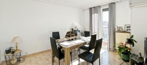 Квартира с 2 спальнями в Марсель, Франция № 312880 5