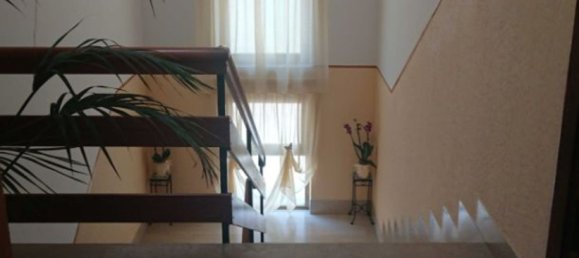 5-salle Appartement à Colonnella, Italy No. 98375 14