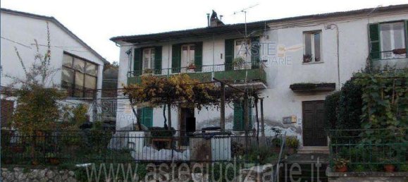 4 rooms Apartment in Orte, Italy No. 197395 11