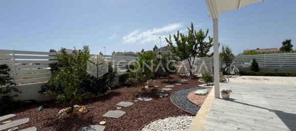 3 rooms House in L'Aquila, Italy No. 379116 22