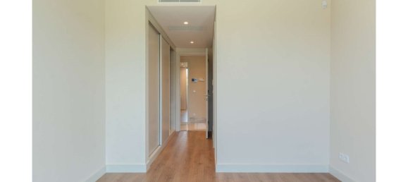 4 bedrooms Villa in Cascais, Portugal No. 34093 22