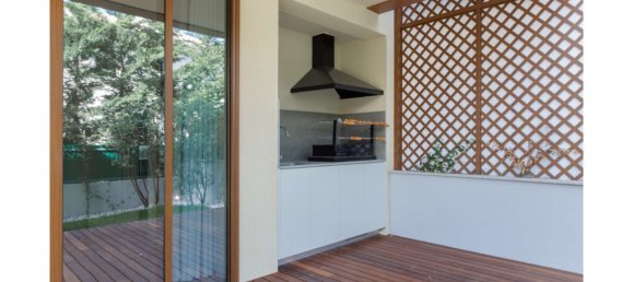 4 bedrooms Villa in Cascais, Portugal No. 34093 10