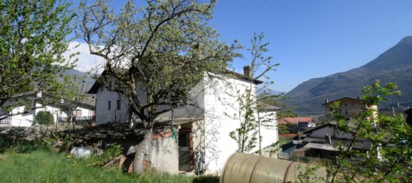 Casa de 6 habitaciónes en Chatillon, Italy No. 153630 24