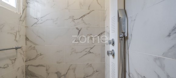 Дом с 5 спальнями в Фуншал, Португалия № 146560 22