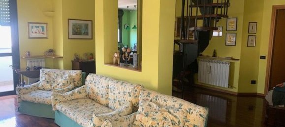 7 rooms Penthouse in Treviglio, Italy No. 258820 6
