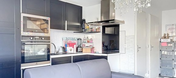 1 Schlafzimmer Haus in Mormant, France, Nr. 317833 2