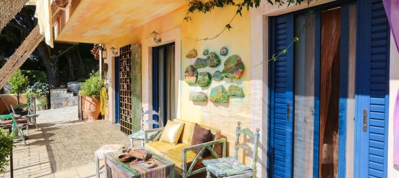 6 Schlafzimmer Villa in Sporades, Greece, Nr. 5302 13