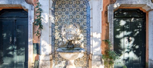 7 bedrooms Castles in Lisbon, Portugal No. 50307 3